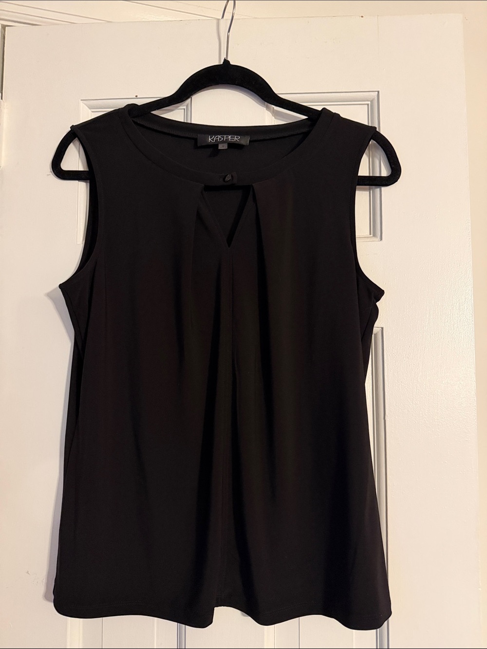 Kasper Black Sleeveless Pleated Front Camisole